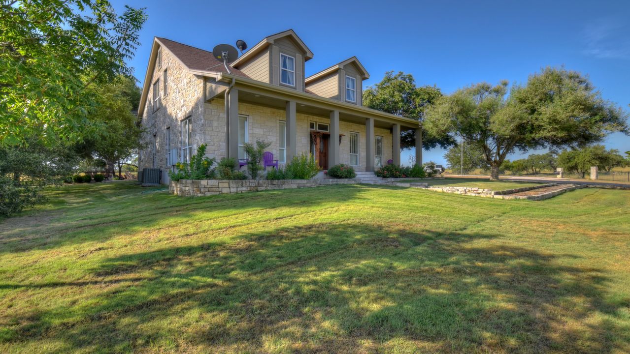 Lonesome Bird Lane, Burnet, TX, 78611 Scene 4