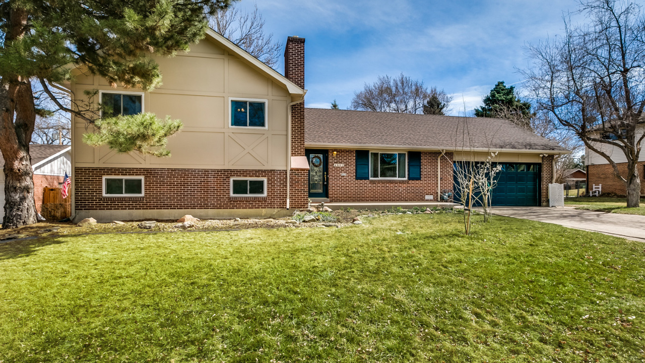 6802 S Downing Cir E