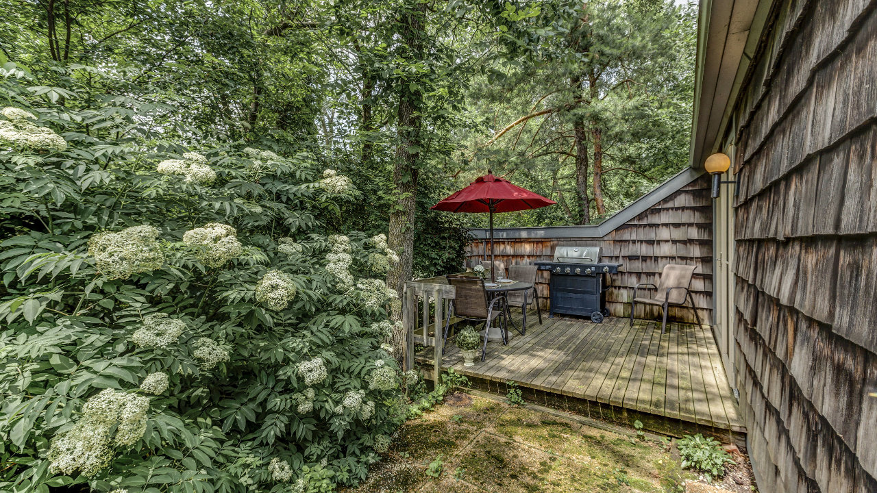 158 Lakefield Ct, Wind Point, WI, 53402 Scene 3