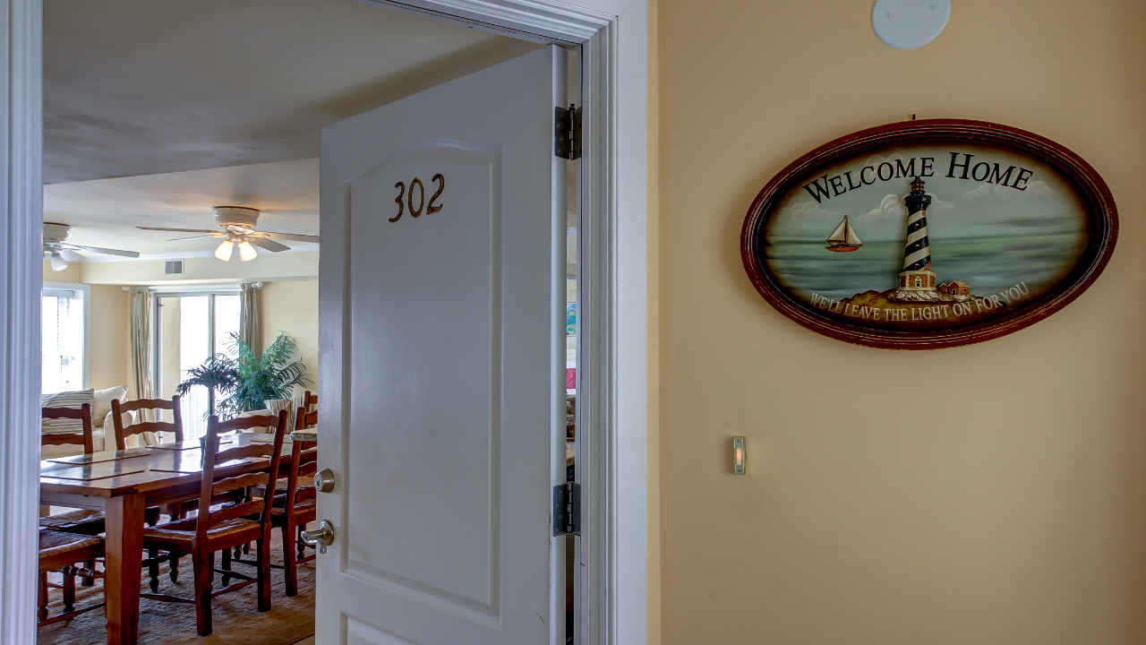 Lovin' Life, Tybee Island, GA, 31328 Scene 3
