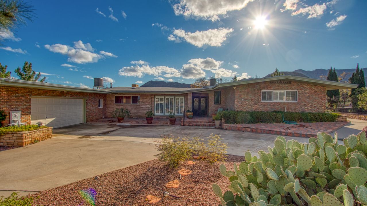 3022 Zion Ln, El Paso, TX, 79904 Scene 2