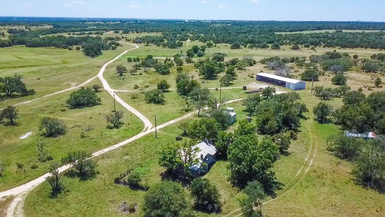 0 CR 225, Briggs, TX, 78608 Scene 1