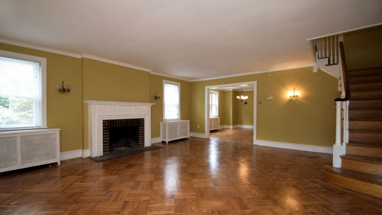 469 W Ellet St, Philadelphia, PA, 19119 Scene 2