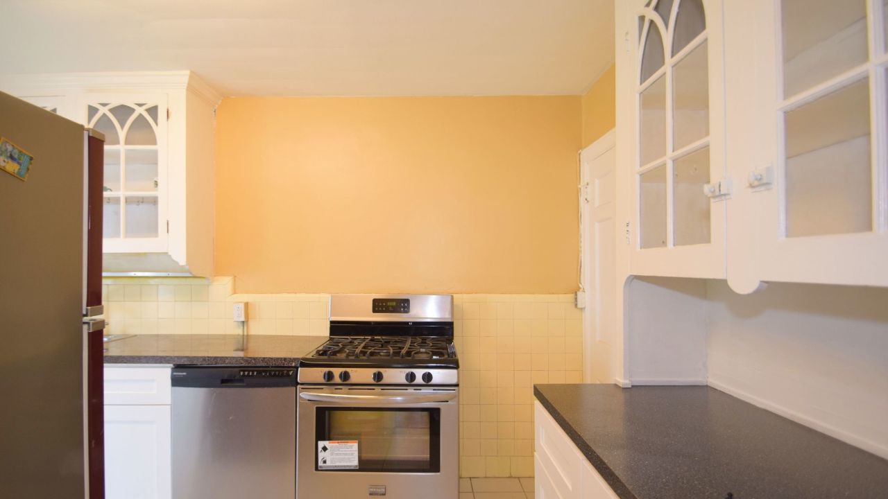 469 W Ellet St, Philadelphia, PA, 19119 Scene 4