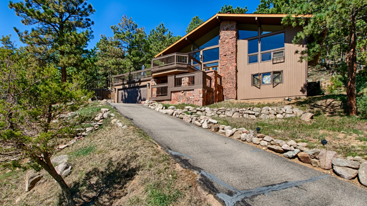 Gorgeous Mountain Retreat