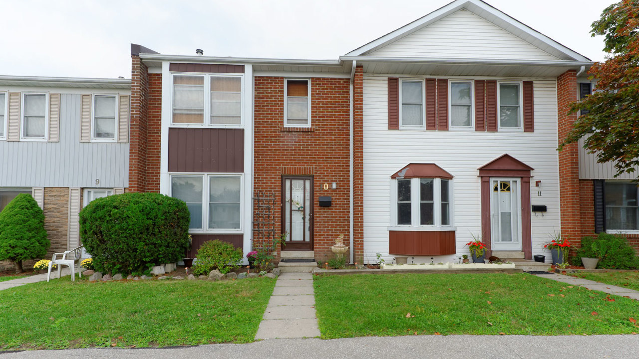 Welcome To:  900 Central Park Drive