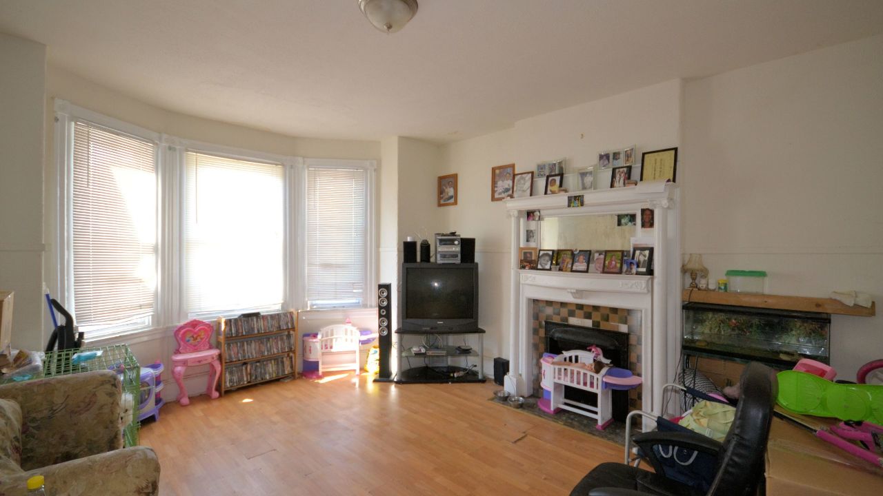 1531 N 28th St, Philadelphia, PA, 19121 Scene 2