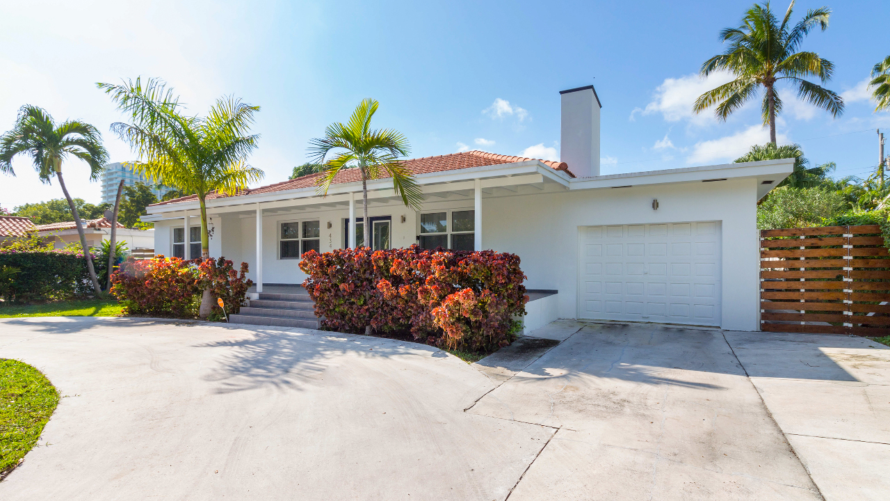 434-SW-24th-Rd-01