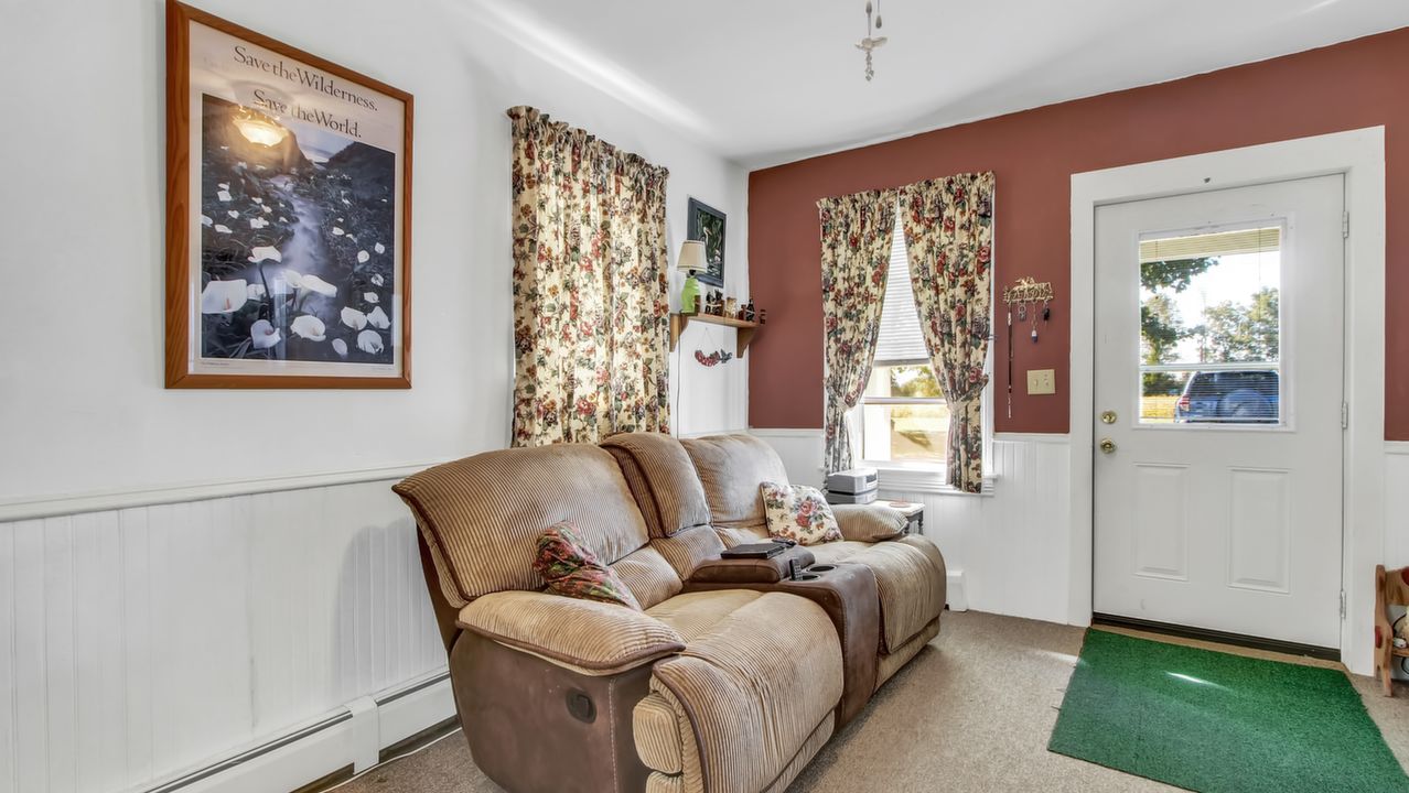 1065 Fickes School Road-3