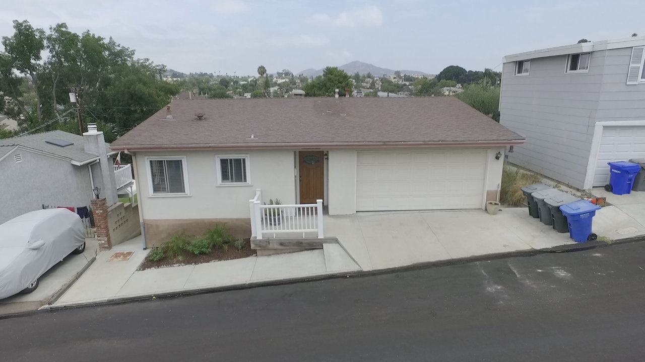 7256 Princeton Ave., La Mesa, CA, 91942 Scene 1