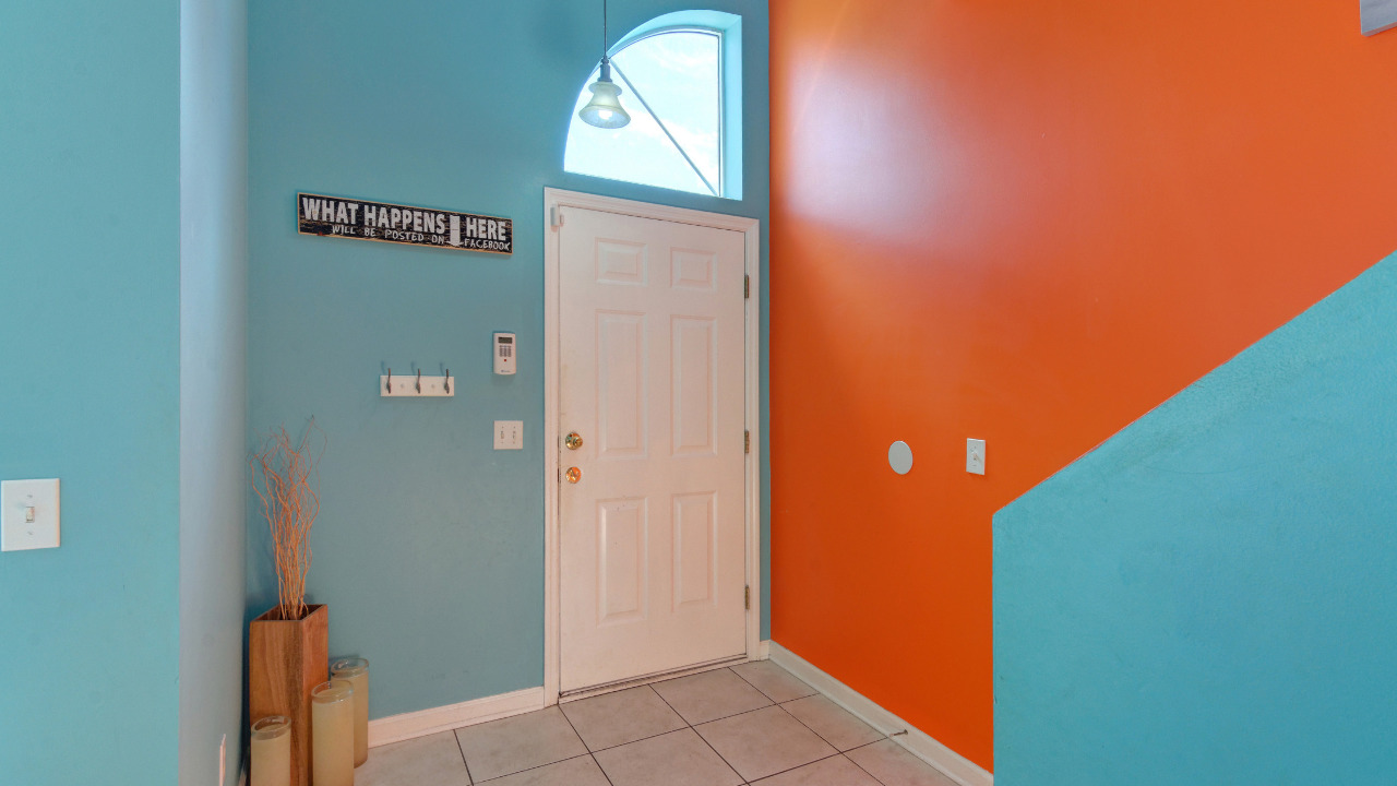 03_Entrance_01