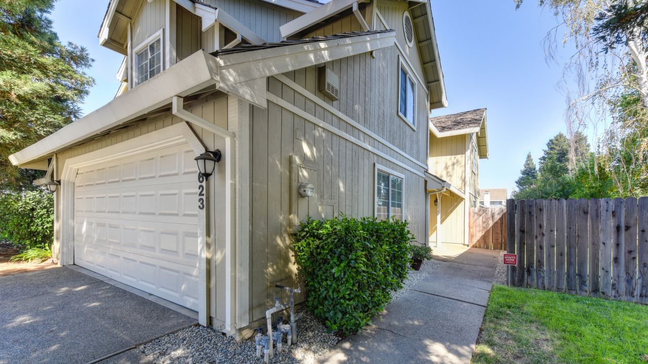 5623 Laguna Park Dr., Elk Grove, CA, 95758 Scene 4