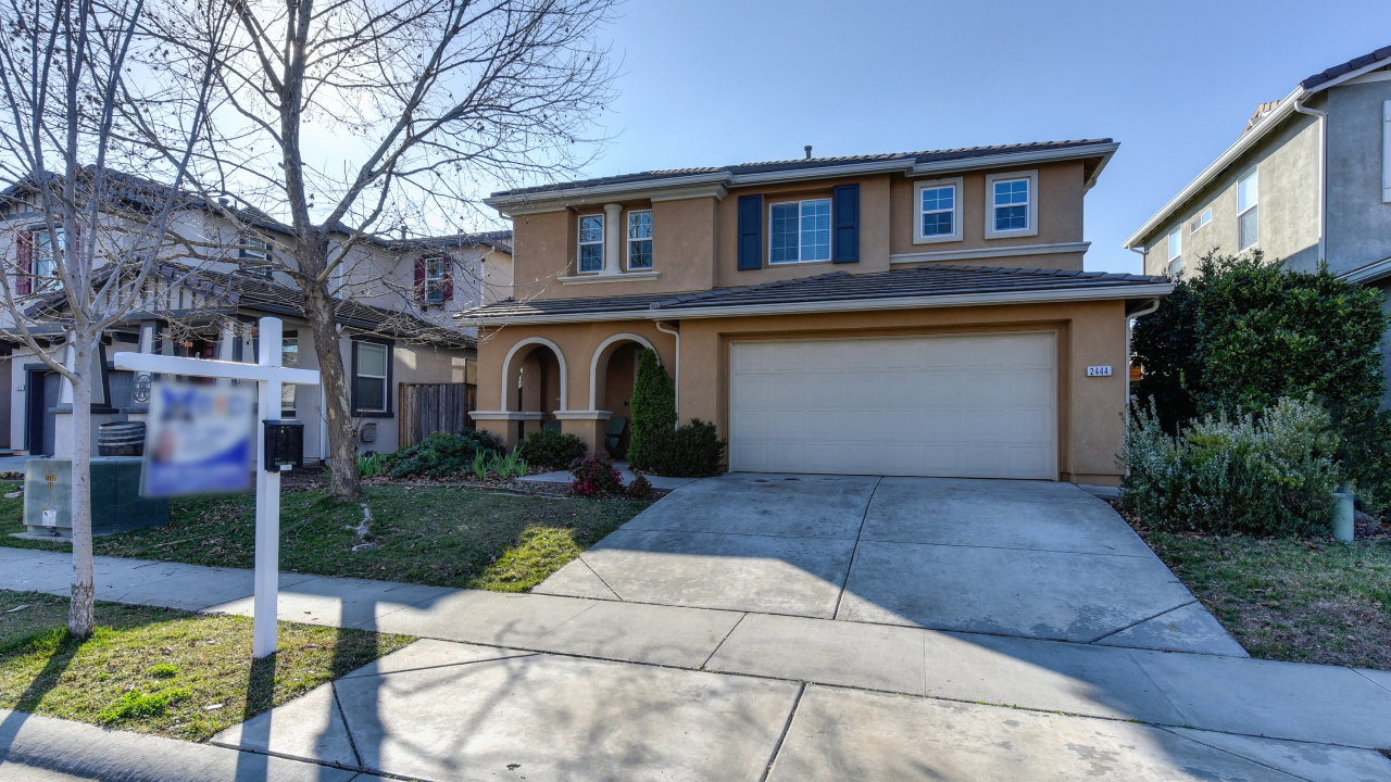 2444 Kinsella Way, Roseville, CA, 95747 Scene 4