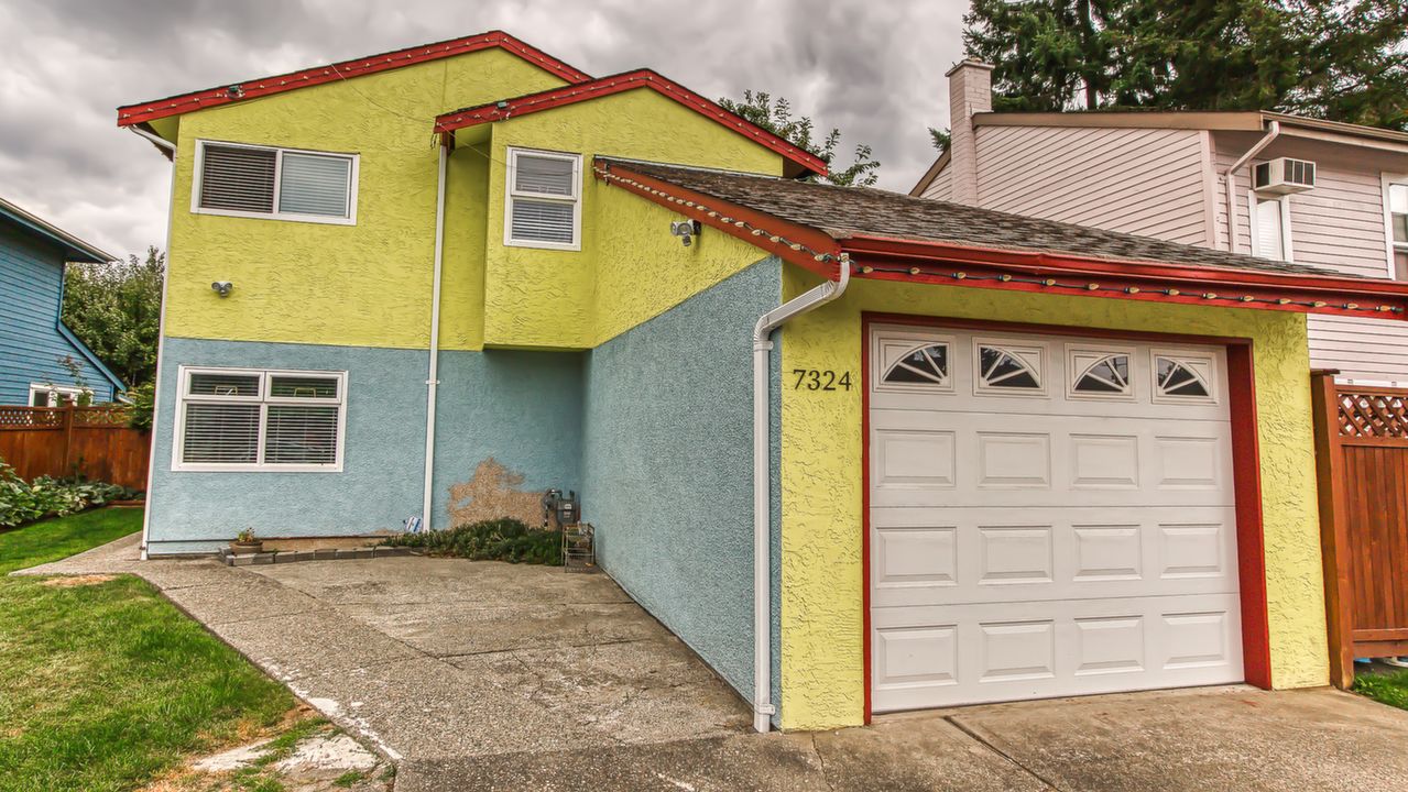 7324 Parkwood Dr, Surrey, BC, V3W 7G5 Scene 1