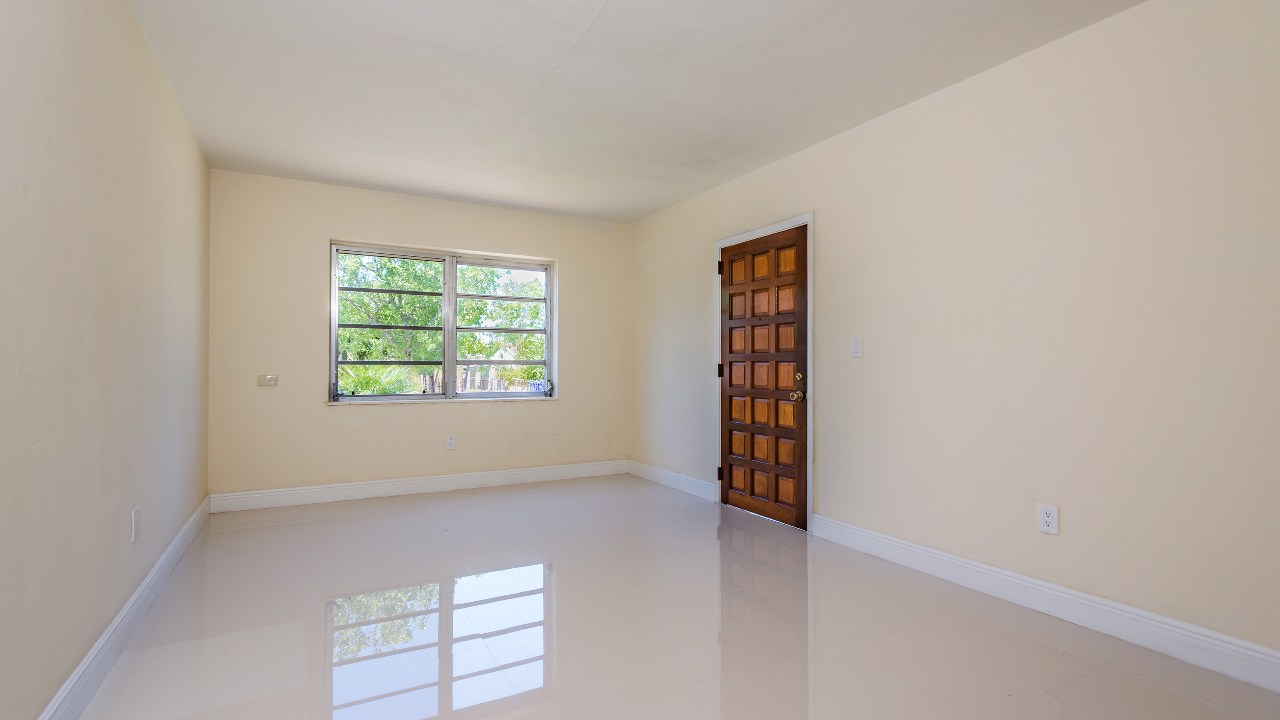 3750-NW-12th-Terr-03