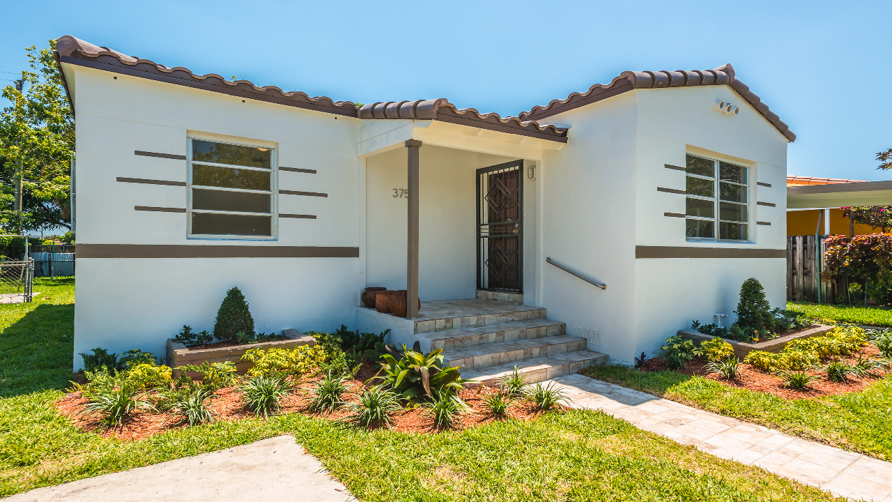 3750-NW-12th-Terr-02