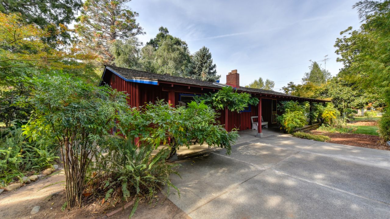 4920 Monterey Way, Sacramento, CA, 95822 Scene 2