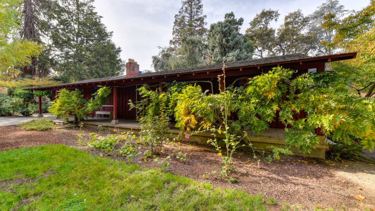 4920 Monterey Way, Sacramento, CA, 95822 Scene 3
