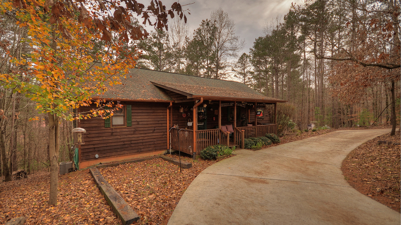 94 Ridgecrest Cir, Ellijay, GA, 30540 Scene 2