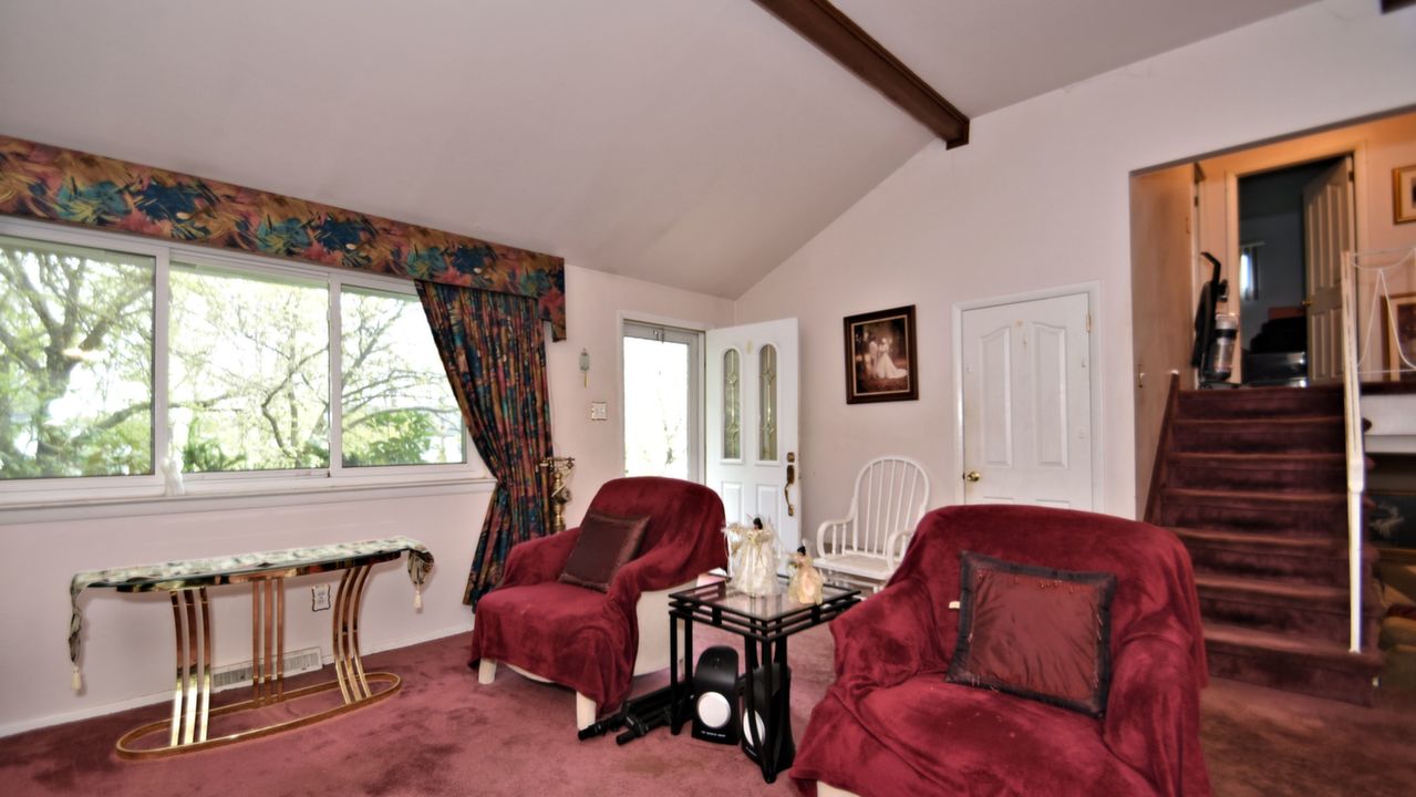 2384 Hillside Ln, Norristown, PA, 19403 Scene 2