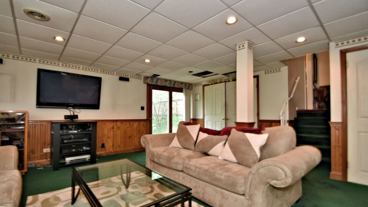 2384 Hillside Ln, Norristown, PA, 19403 Scene 4