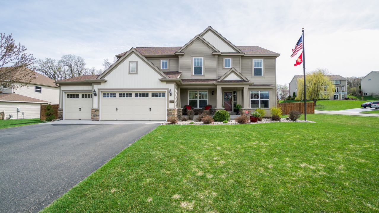 Call Tammy DeGraw @ (612) 834-2798