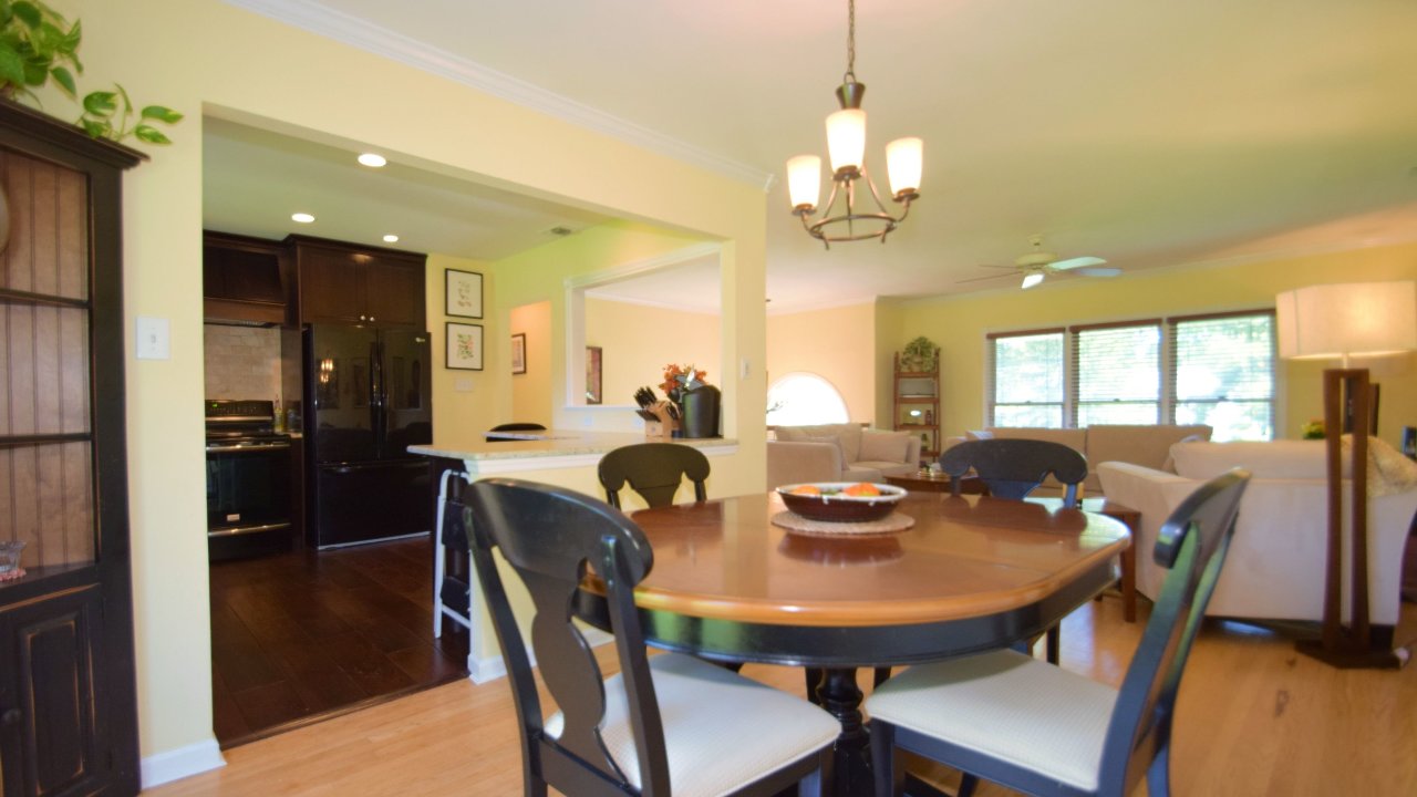 425 Alexandra Dr, Trooper, PA, 19403 Scene 3