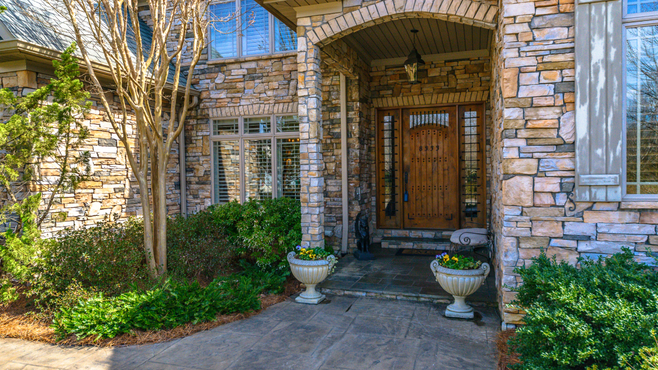 004-8333TuscanyDr-FULL