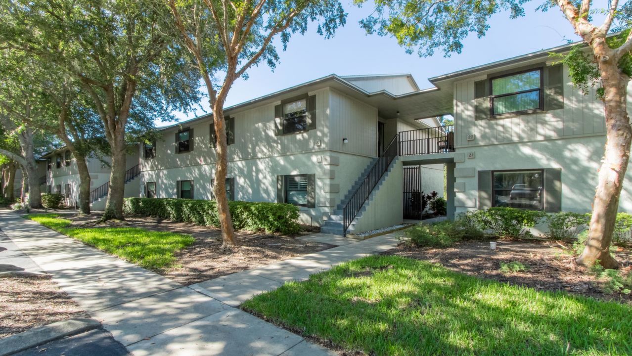 CONQUISTADOR CONDOS