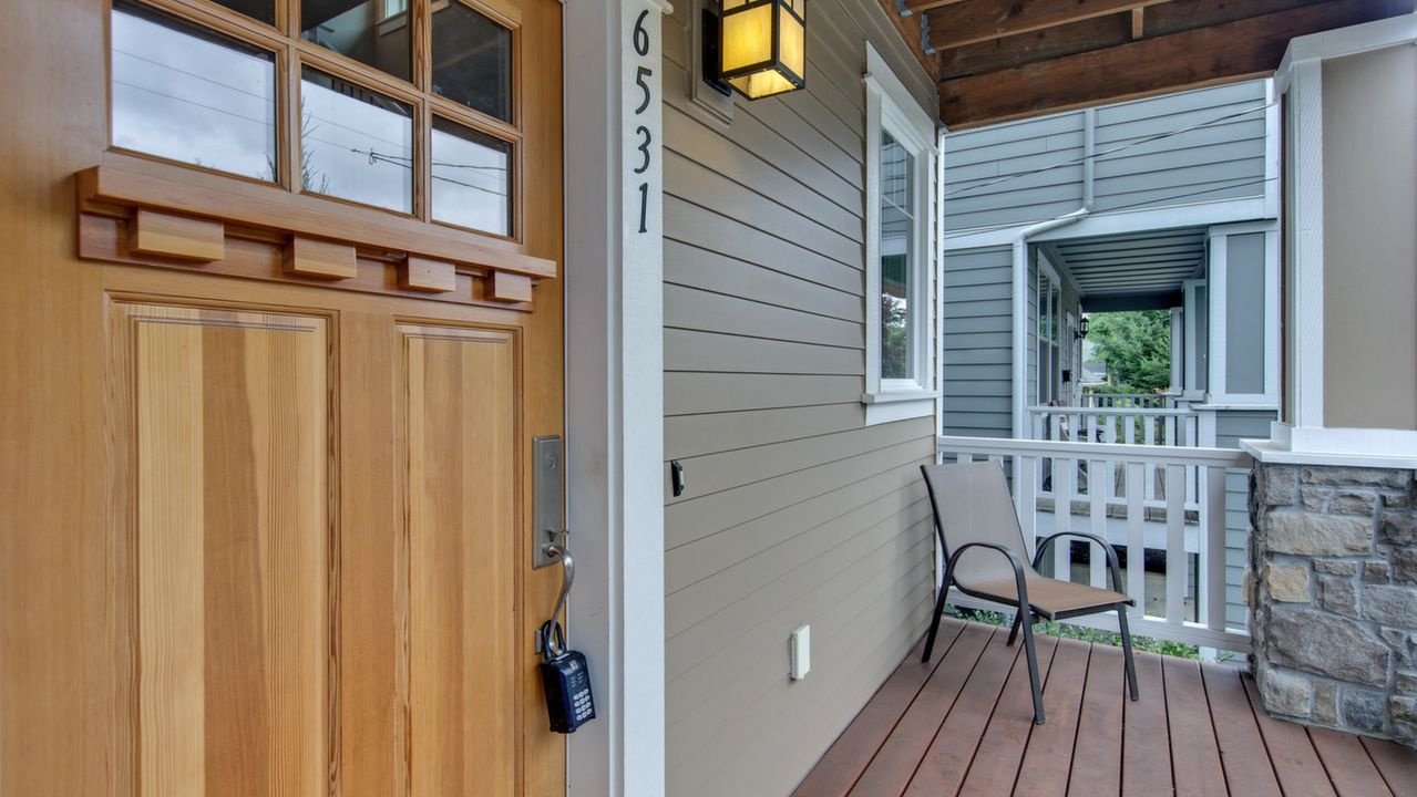 6531 N Omaha Ave, Portland, OR, 97217 Scene 4