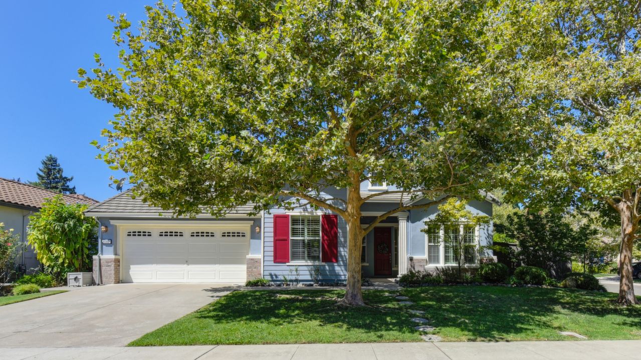 6300 Park Village St, Sacramento, CA, 95822 Scene 1