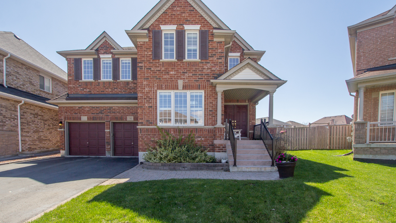 76 Ferncroft Place, Brampton, ON, L7A 2Z6 Scene 1