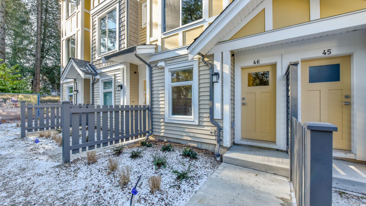 46 9718 161A STREET, Surrey, BC, V4N 6S7 Scene 1