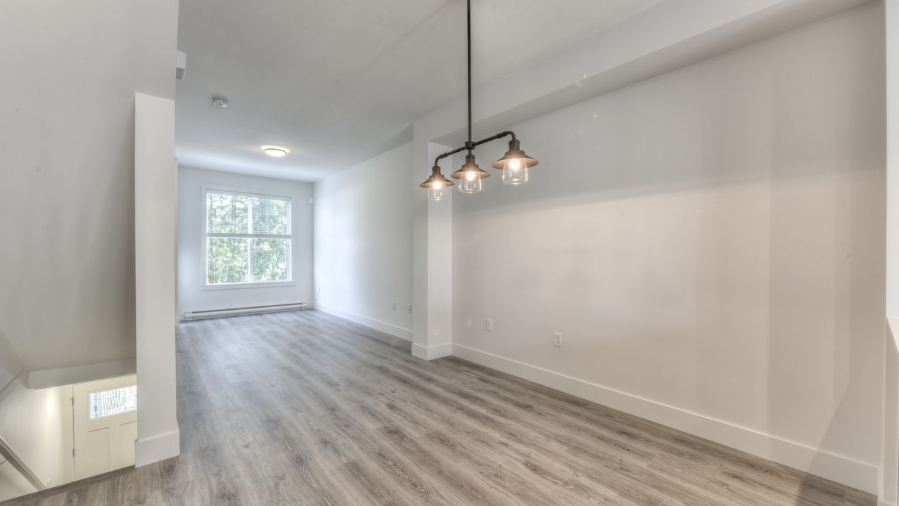 46 9718 161A STREET, Surrey, BC, V4N 6S7 Scene 2