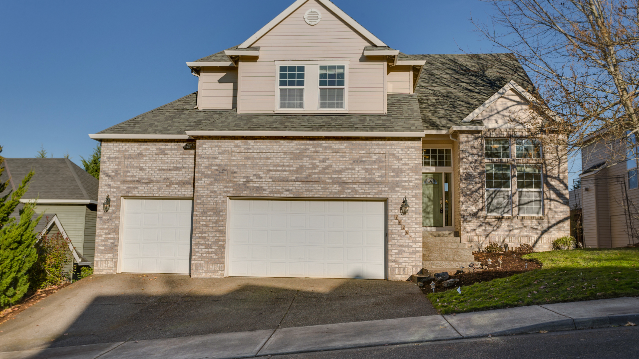 16205 SW Dekalb St.,, Tigard, OR, 97224 Scene 3