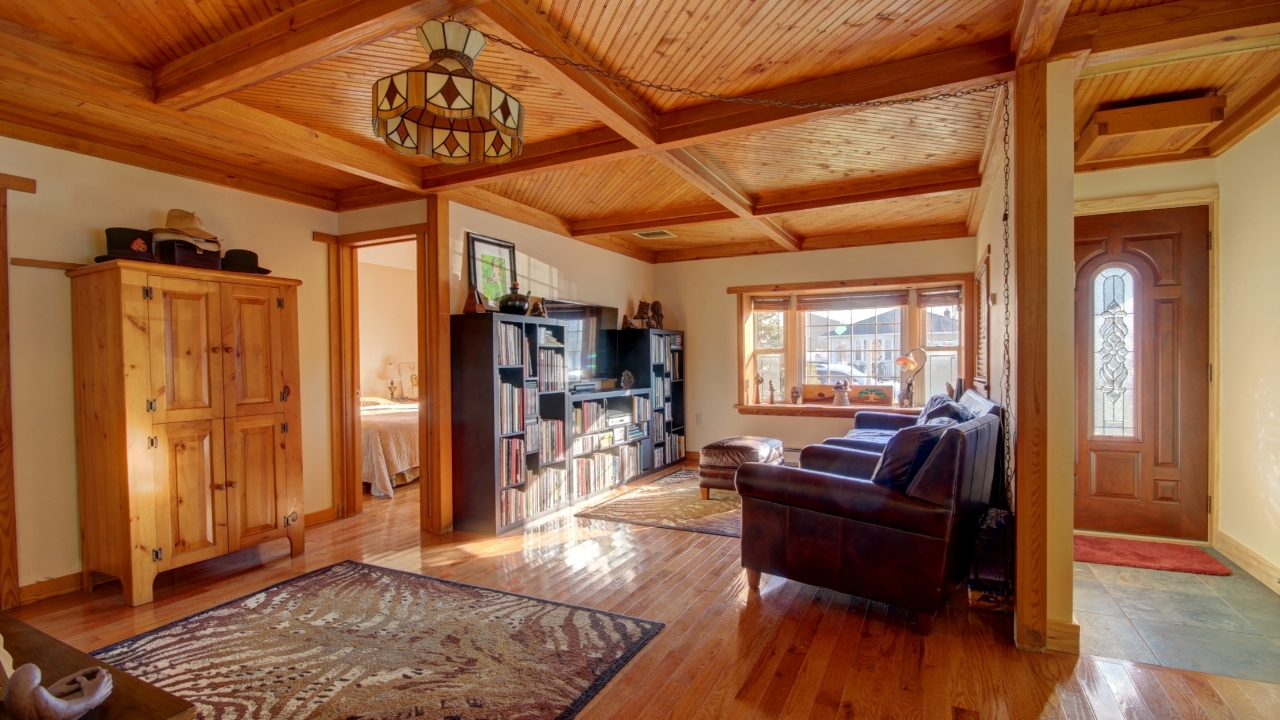 Living Room - Foyer