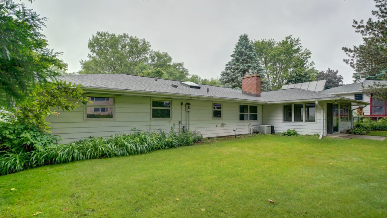 2325 Apache Drive, Madison-9