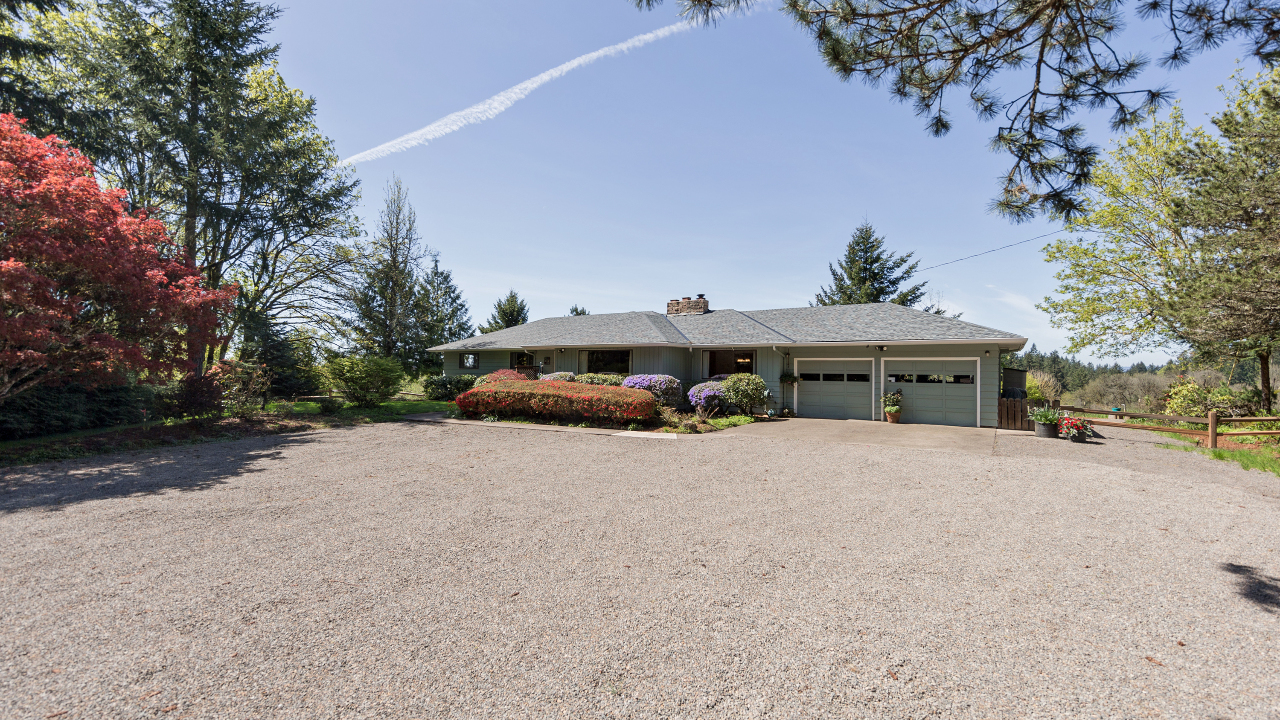 25091 S. Central Point Rd, Canby, OR, 97013 Scene 4