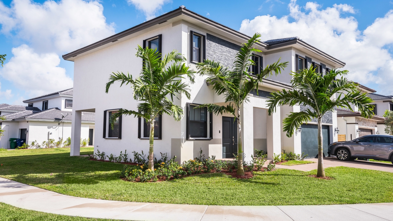 4413-SW-159th-Ct-02