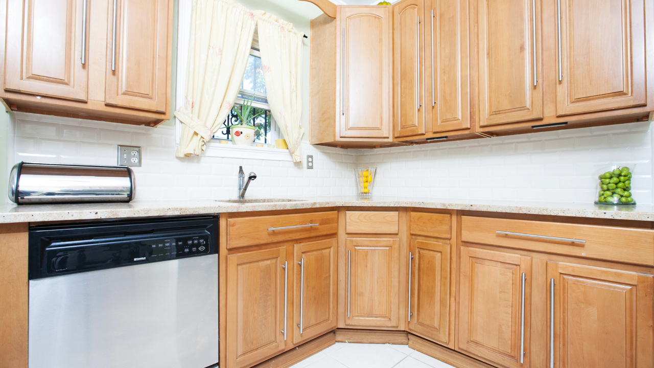 16903 Foch Blvd, Jamaica, NY, 11434 Scene 4