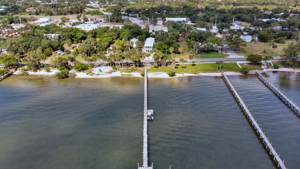 949 Indian River Drive, Sebastian, FL, 32958 Scene 2
