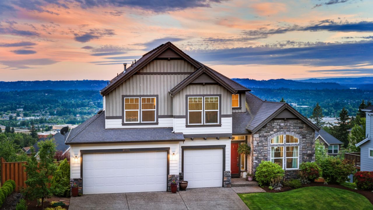 10996 SE Lenore St, Happy Valley, OR, 97086 Scene 1