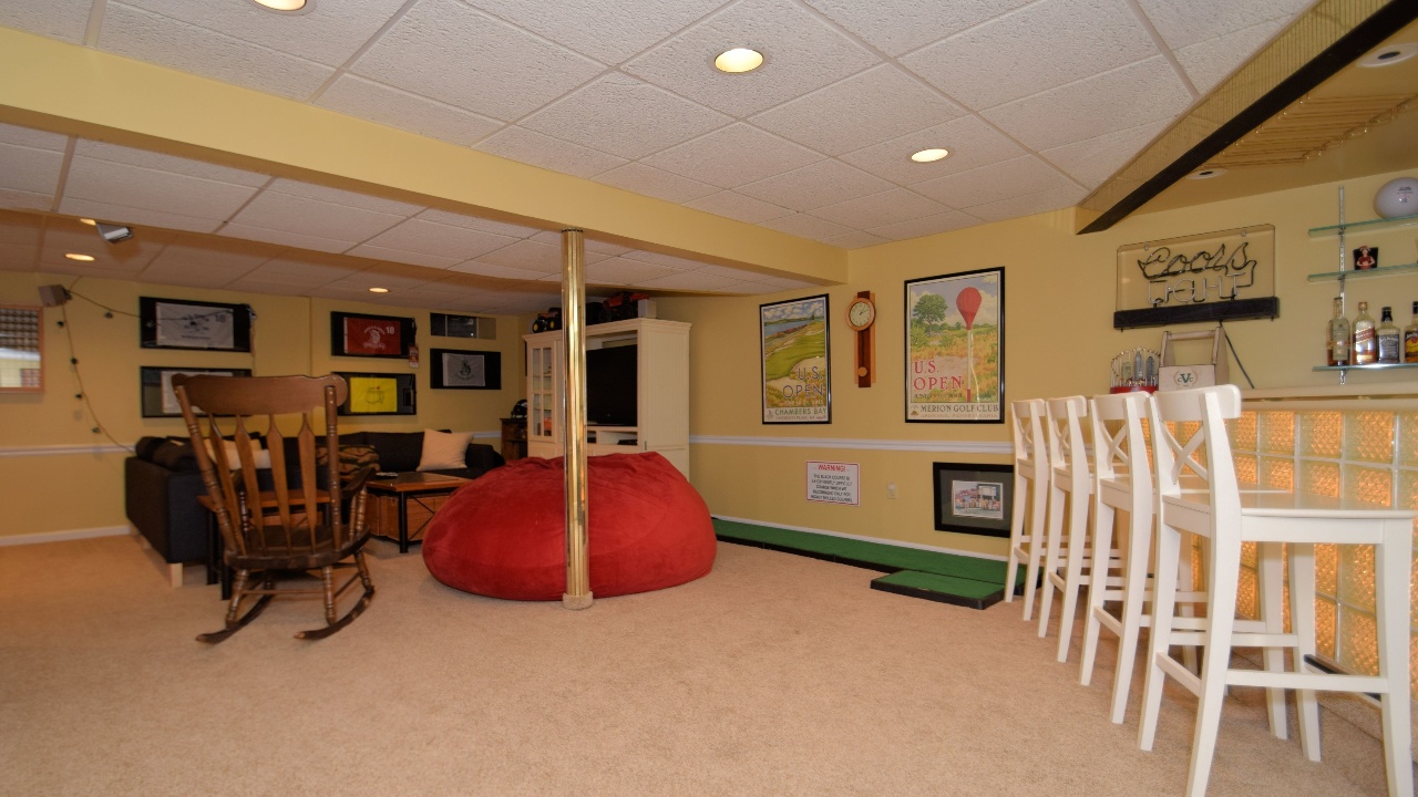 2 Treeline Dr, Southampton, PA, 18966 Scene 4