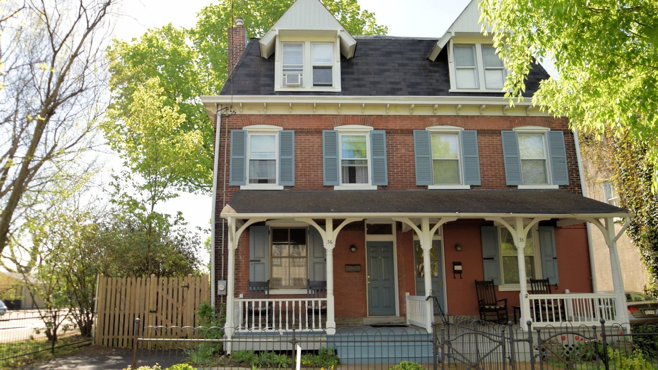 36 W Highland Ave, Philadelphia, PA, 19118 Scene 1