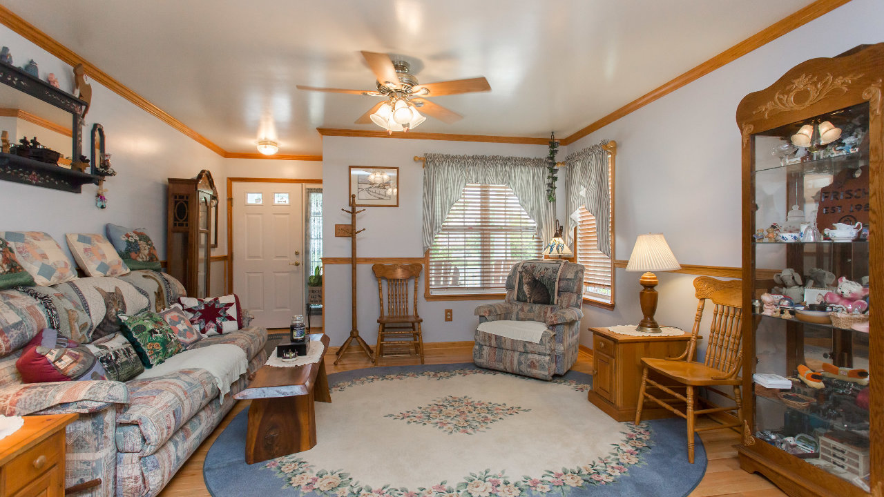 443 East Glenview Drive-17