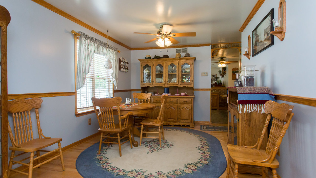 443 East Glenview Drive-15