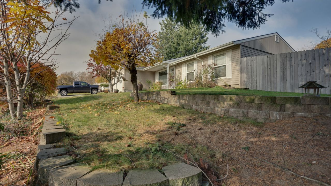 415 NE 23rd St.,, Gresham, OR, 97030 Scene 2