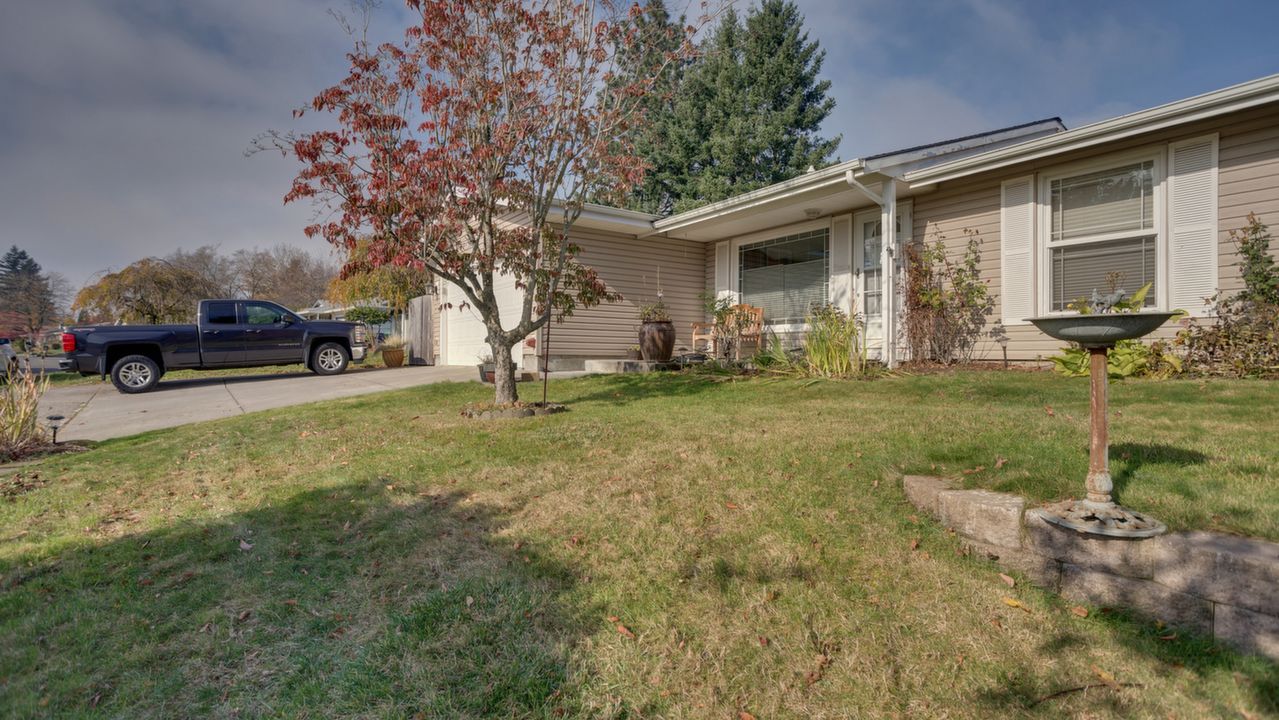 415 NE 23rd St.,, Gresham, OR, 97030 Scene 3