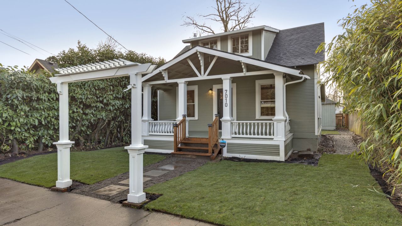 7010 SE Boise St, Portland, OR, 97206 Scene 3