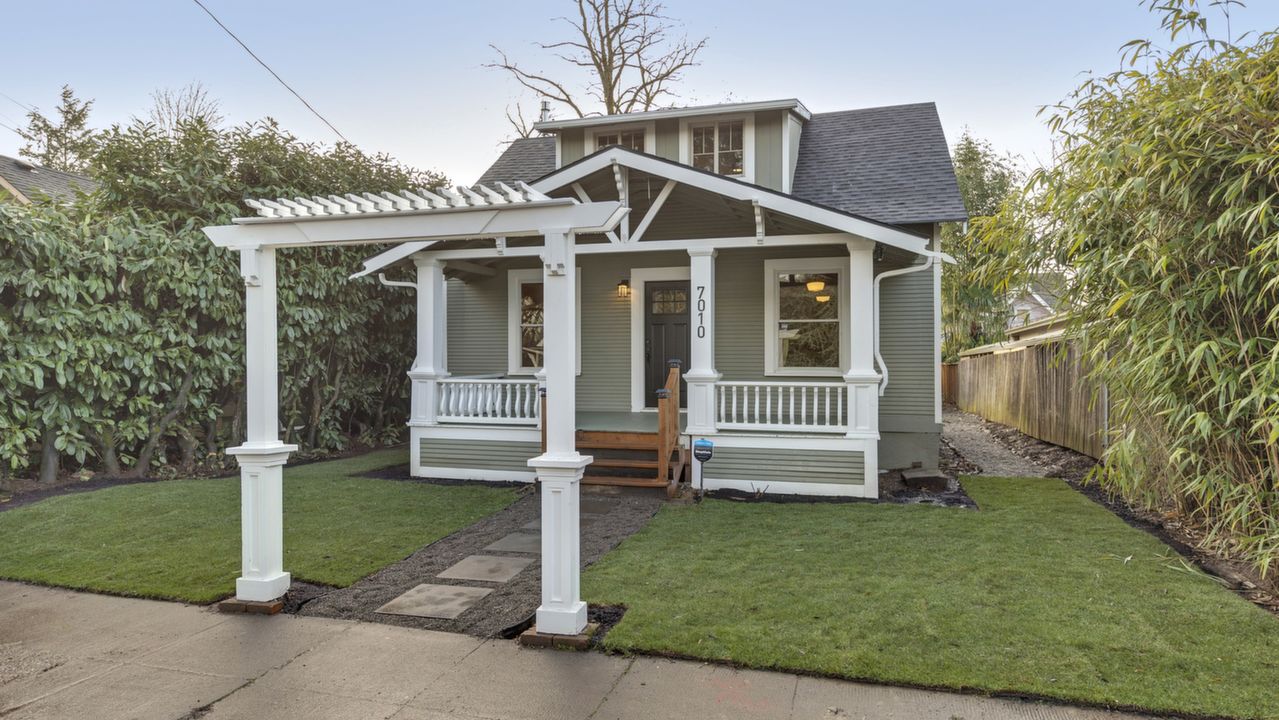 7010 SE Boise St, Portland, OR, 97206 Scene 4